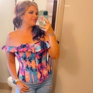 Beautiful Corset Story top with ruffle sleeve (limited edition)